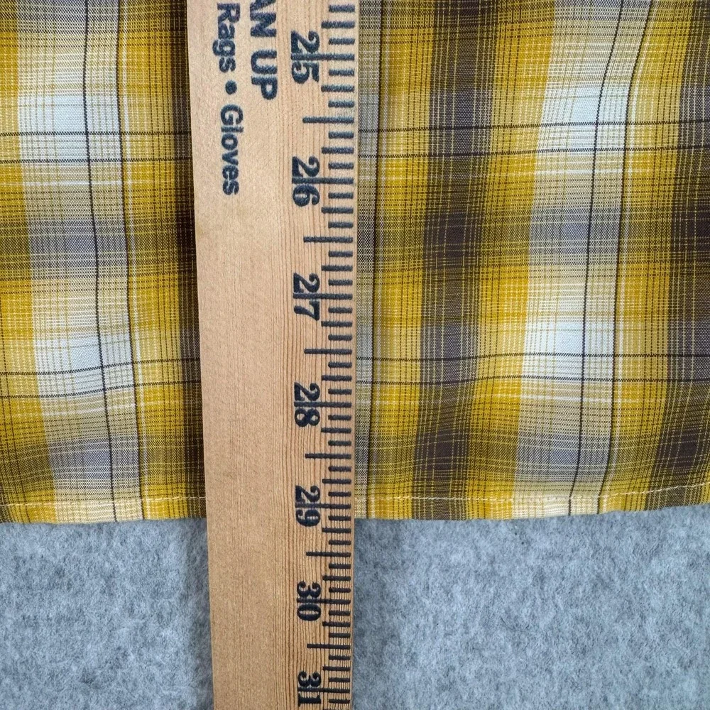 The North Face Shirt Mens Medium Yellow Plaid Short Sleeve Hiking Outdoor Camp